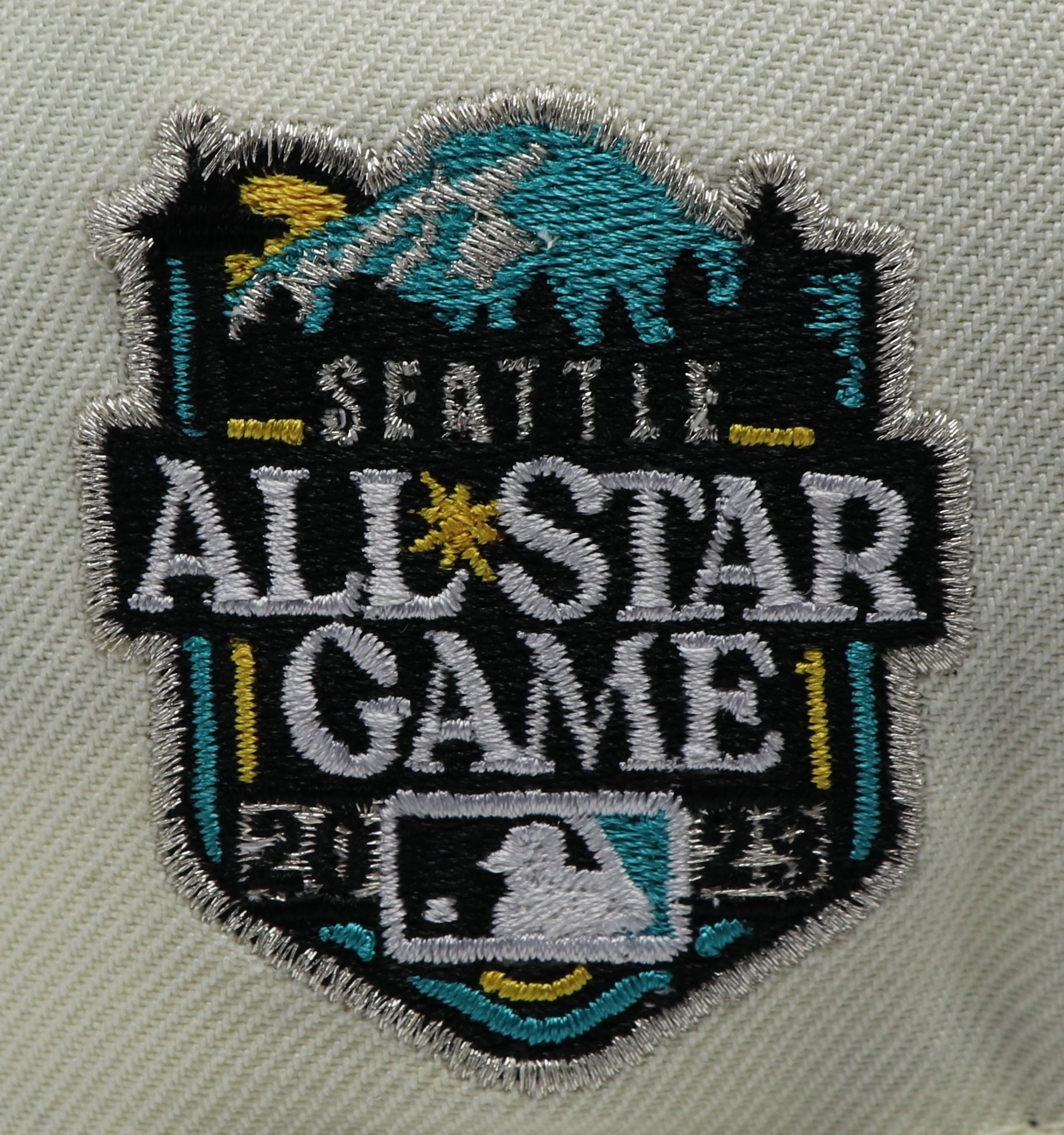 SEATTLE MARINERS (OFF-WHITE) (2023 ALLSTARGAME) NEW ERA 59FIFTY FITTED (TEAL UNDER VISOR)